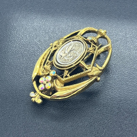 Vatican Library Collection religious Jesus Cross gold tone brooch pin rhinestone - Picture 4 of 13